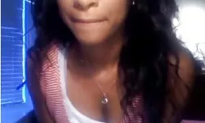 Gözəl qara yeniyetmə ...